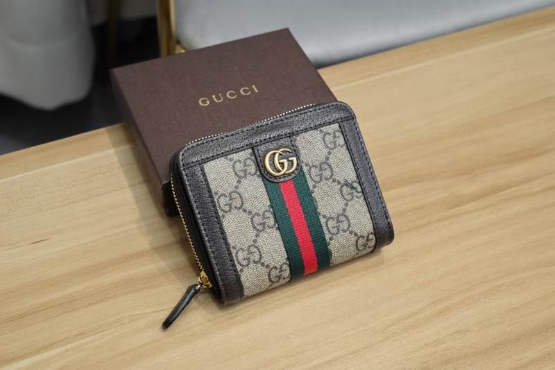 Gucci Wallets 70